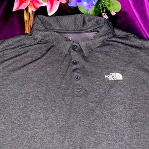 The North Face men’s size XXL/TTG dark grey, never worn